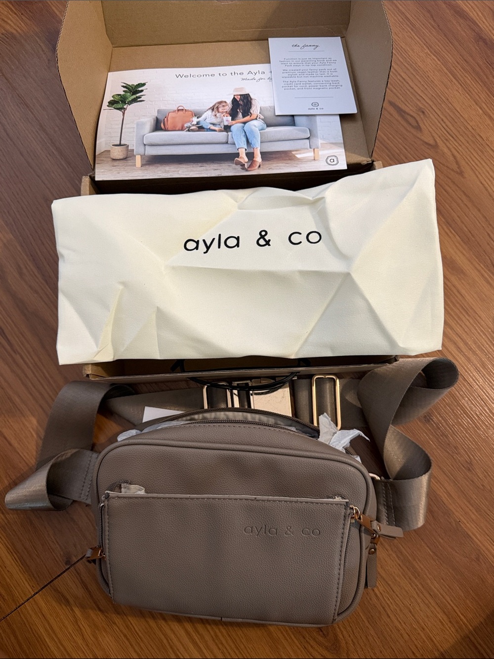 ayla & co Gray Crossbody Satchel - Picture 6 of 6